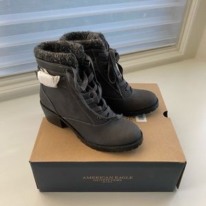 NWT AEO Heeled Lug Boots